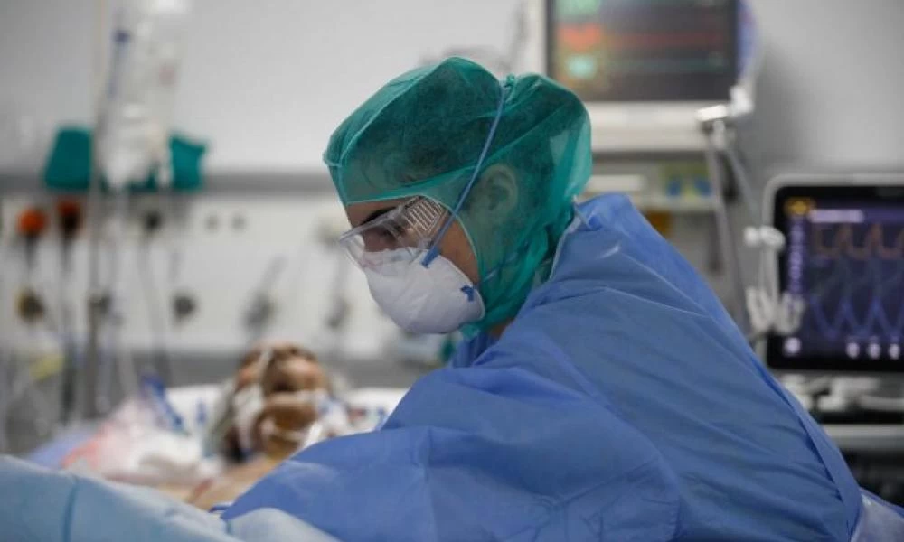 Κορονοϊός: Πέθανε 51χρονος - Στα 235 τα θύματα του φονικού ιού στην χώρα μας